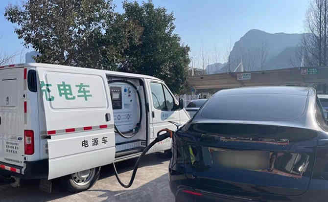 建邺区汽车搭电