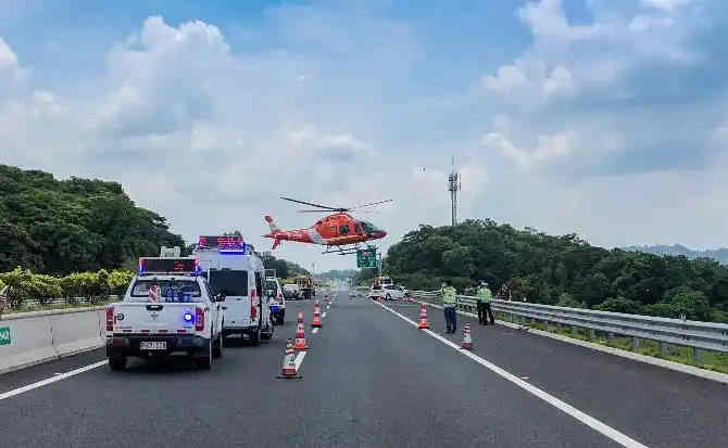建邺区高速公路汽车救援案例